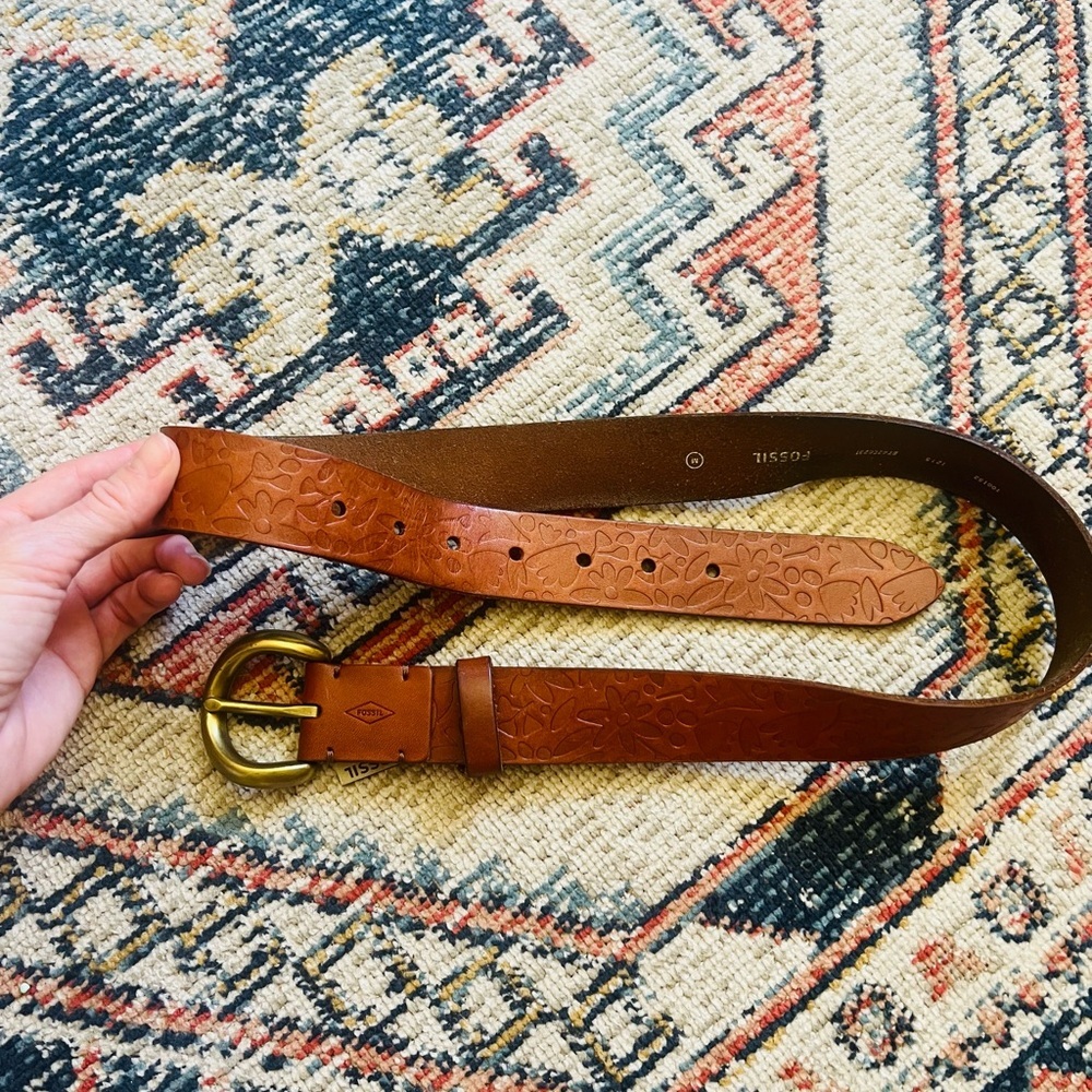 Fossil Brown Floral Boho Embossed Leather Belt Size Medium